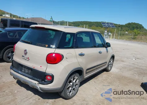 2015 Fiat 500L Trekking z USA, uszkodzony, nr VIN ZFBCFADH9FZ033832